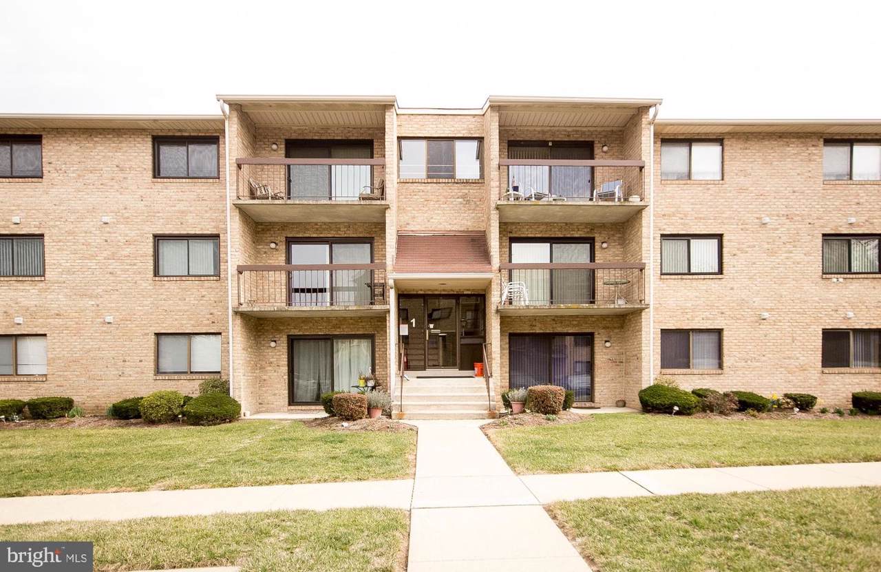 1 Summit Hill Court - Photo 1
