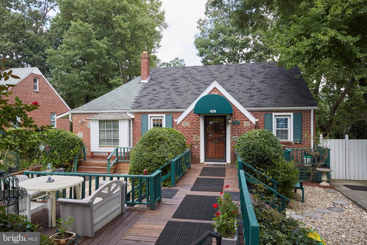 430 Lincoln Avenue - Photo 1