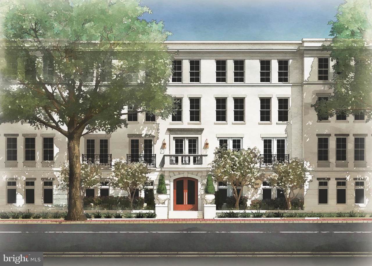 300 8TH Street - Photo 1