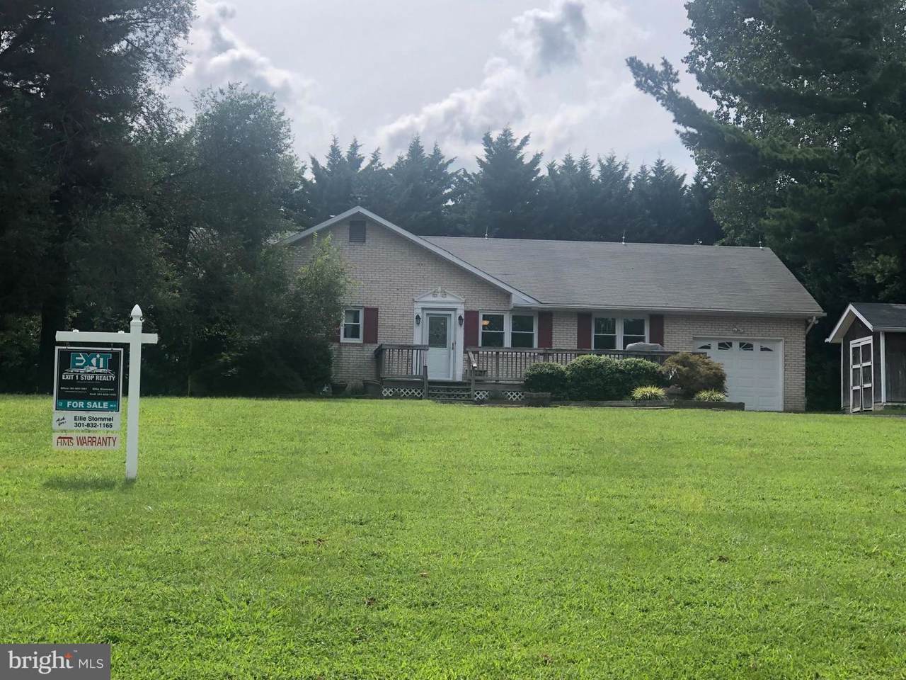 9235 Baker Street - Photo 1