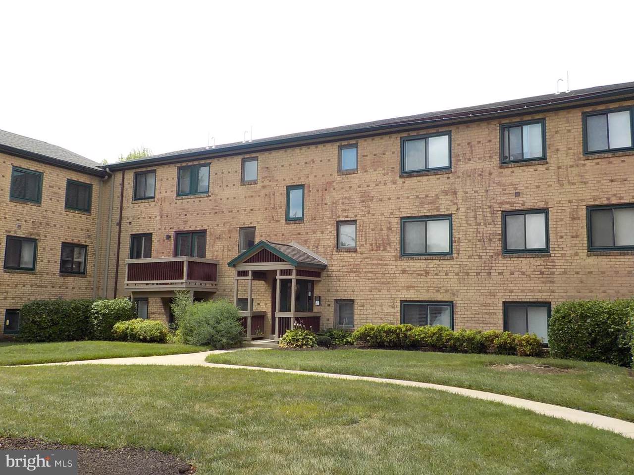 6702 Pleasant Court - Photo 1