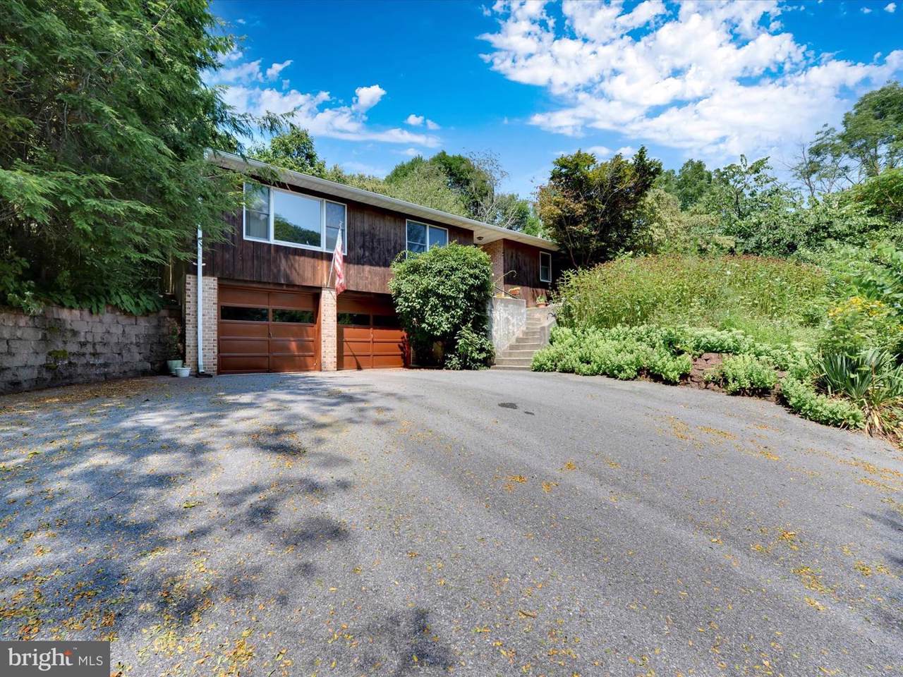 119 Hemlock Drive - Photo 1