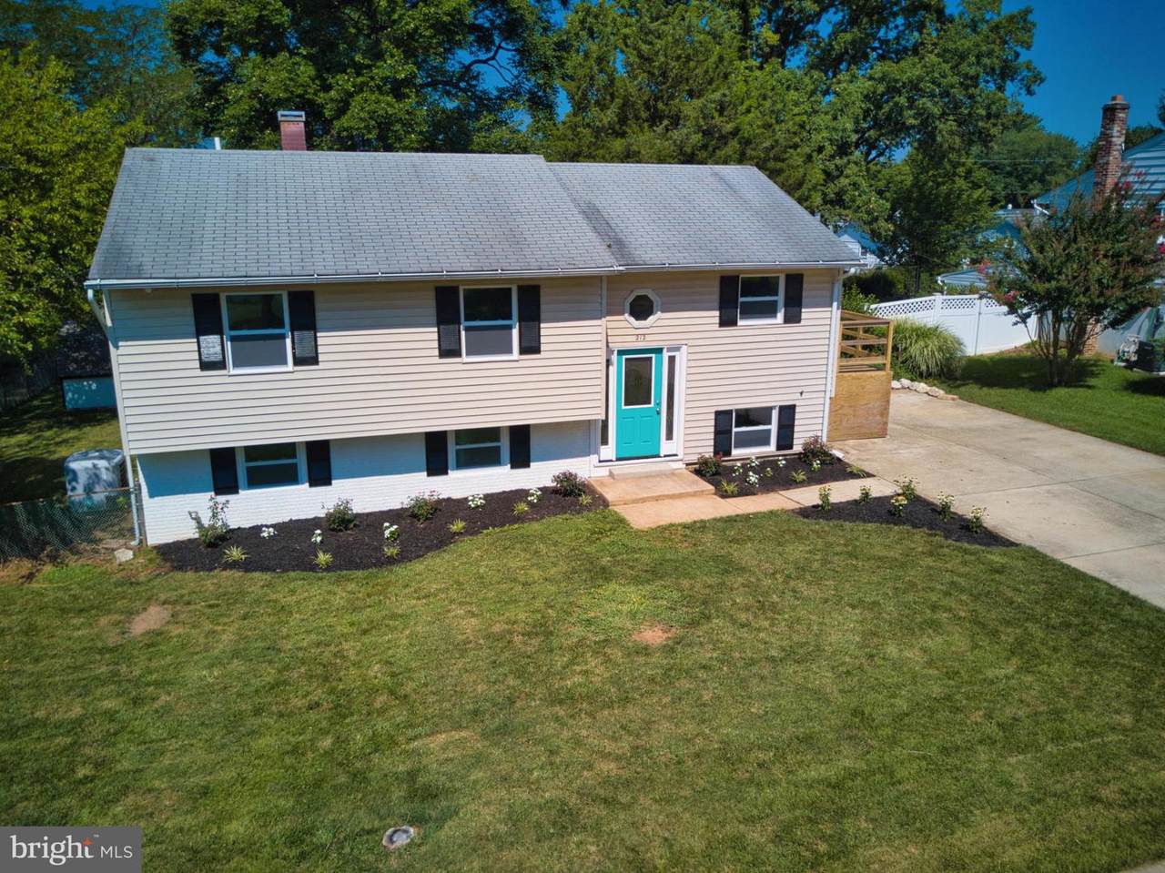 212 Timber Grove Road - Photo 1