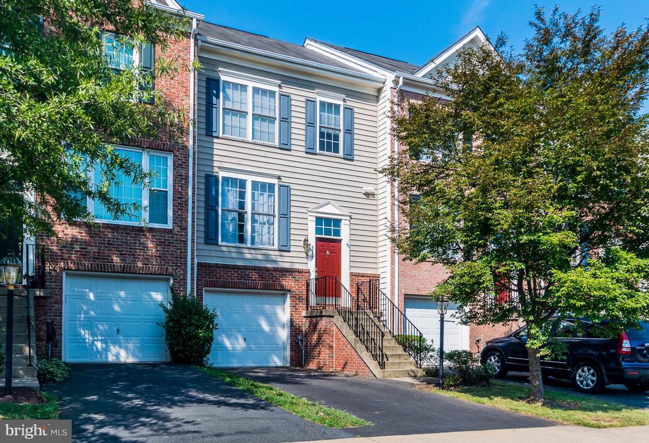 9777 Cheshire Ridge Circle - Photo 1