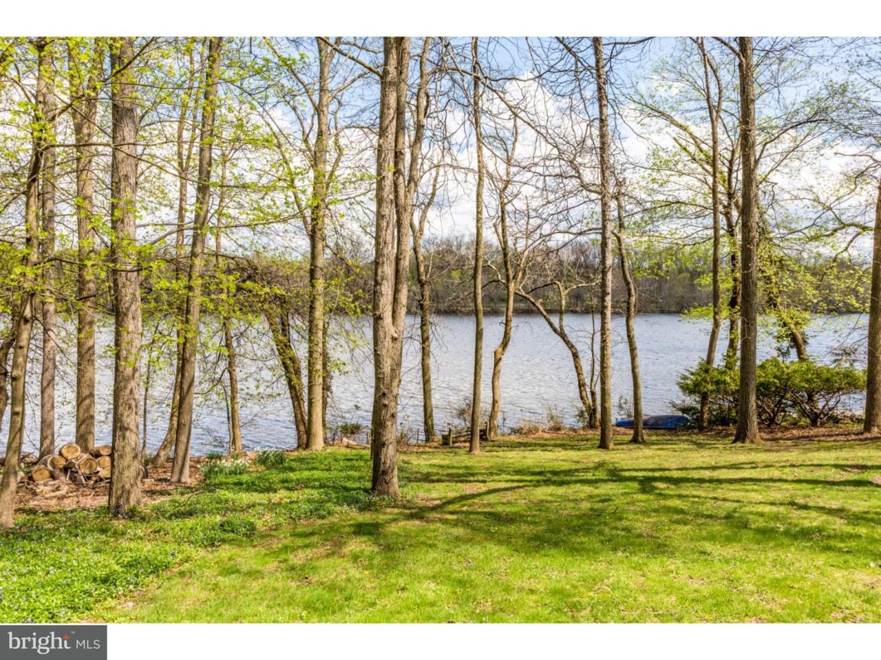 621 Lake Drive - Photo 1