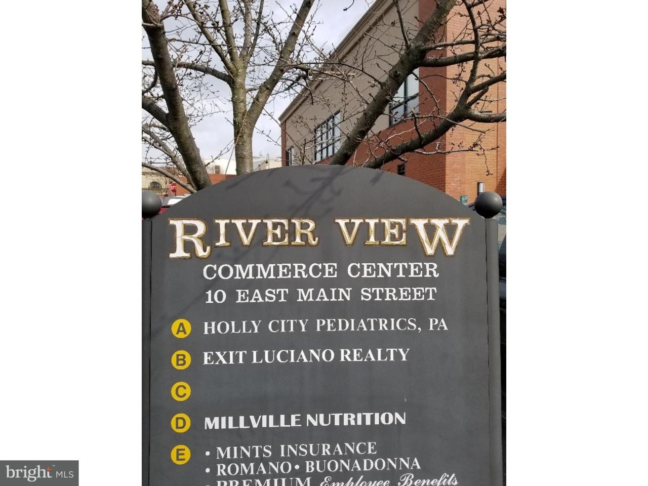 10 Main Street - Photo 1