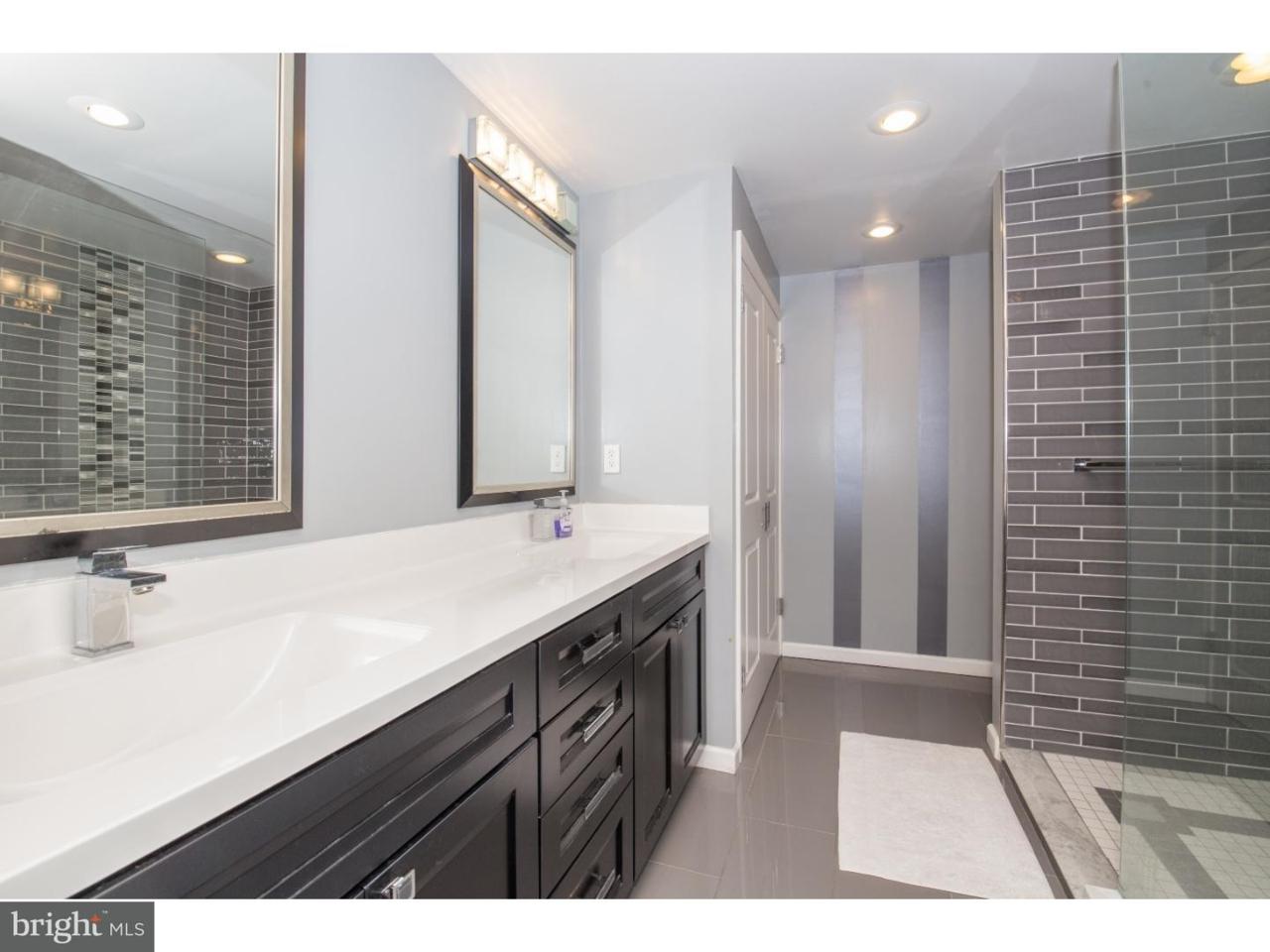 2301 Cherry Street - Photo 1
