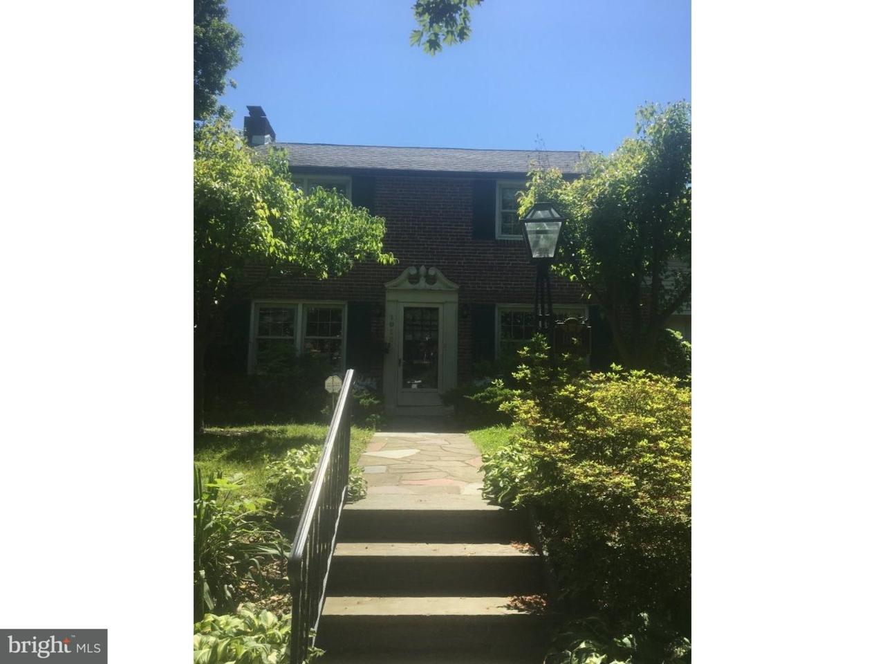 1016 Aikens Lane - Photo 1