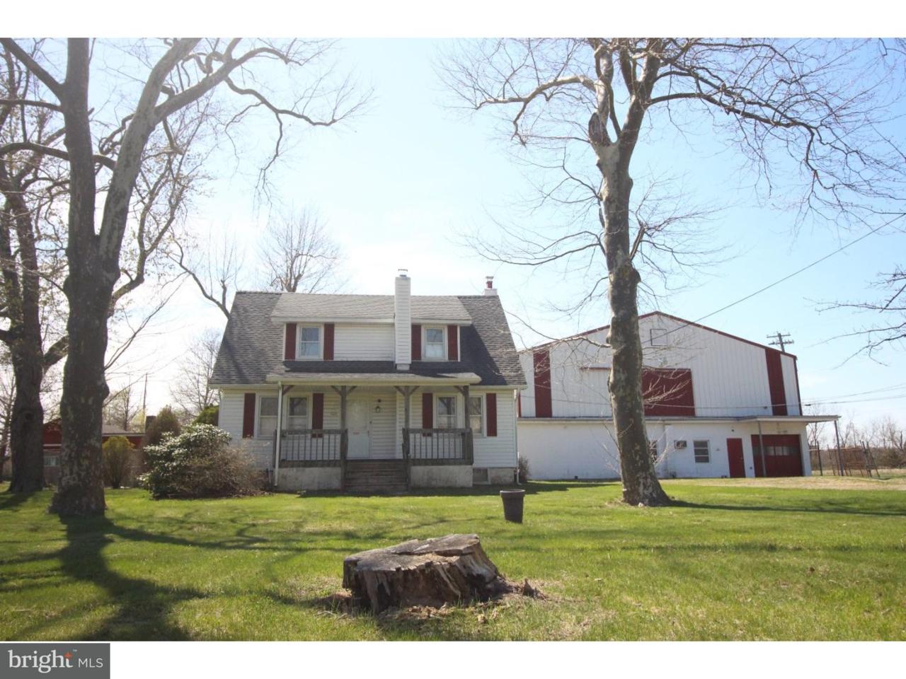 1109 Alvine Road - Photo 1