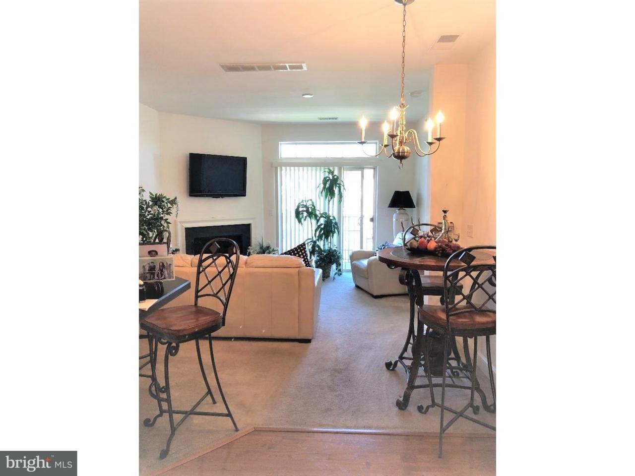 1000 Fountainview Circle - Photo 1