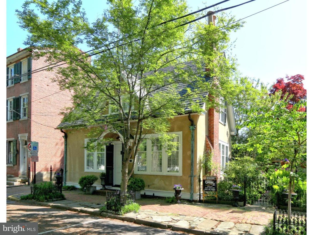 227 Wood Street - Photo 1