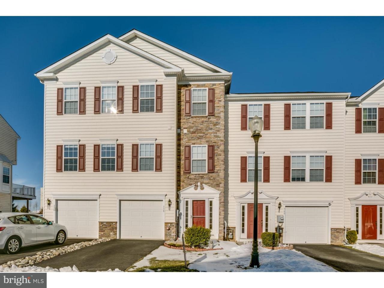 338 Larose Drive - Photo 1
