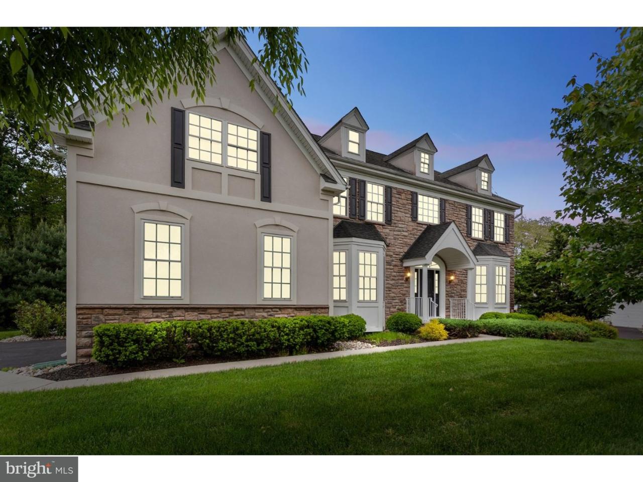 618 Deerbrook Drive - Photo 1