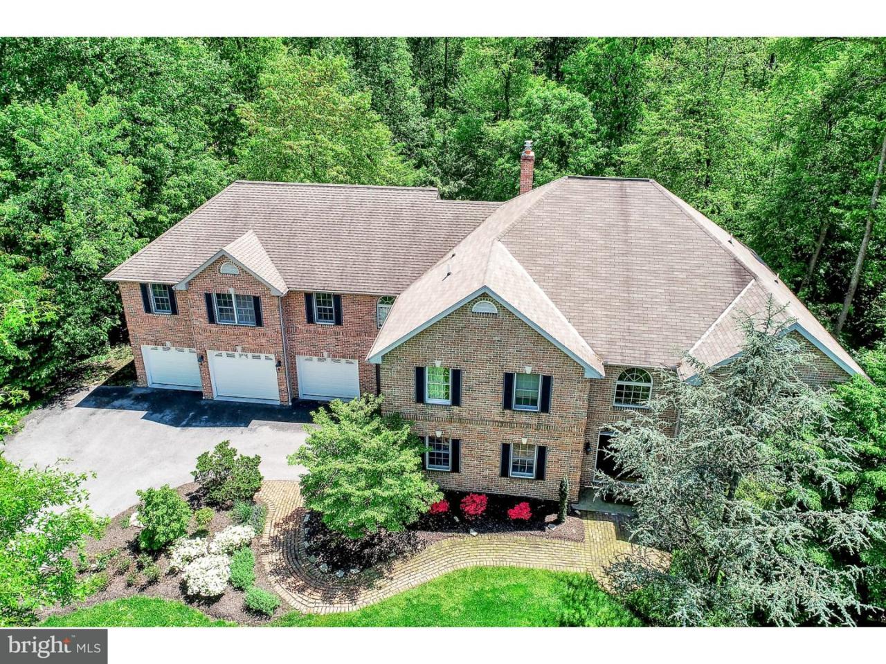18 Highland Drive - Photo 1