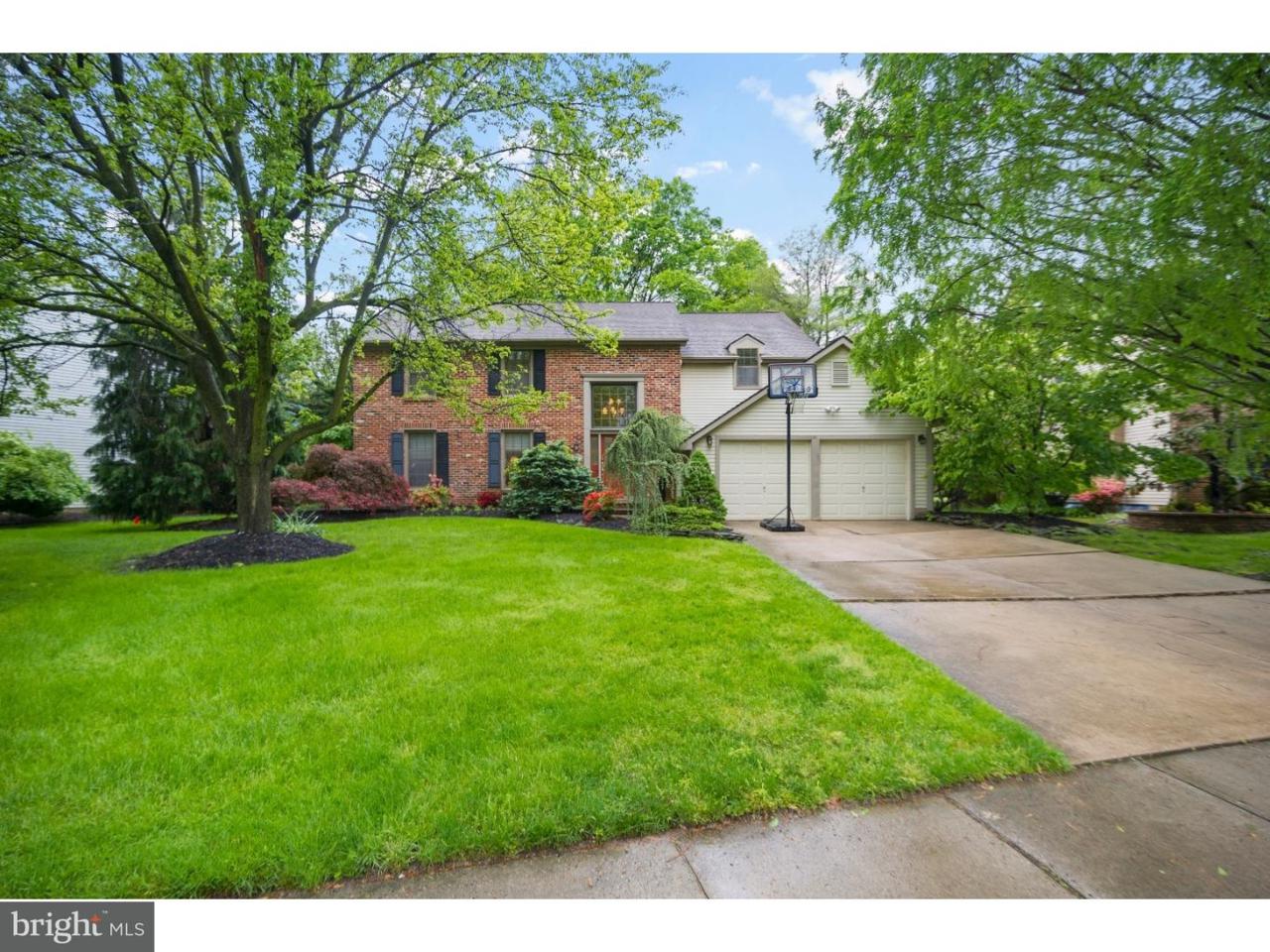 312 Hadleigh Drive - Photo 1