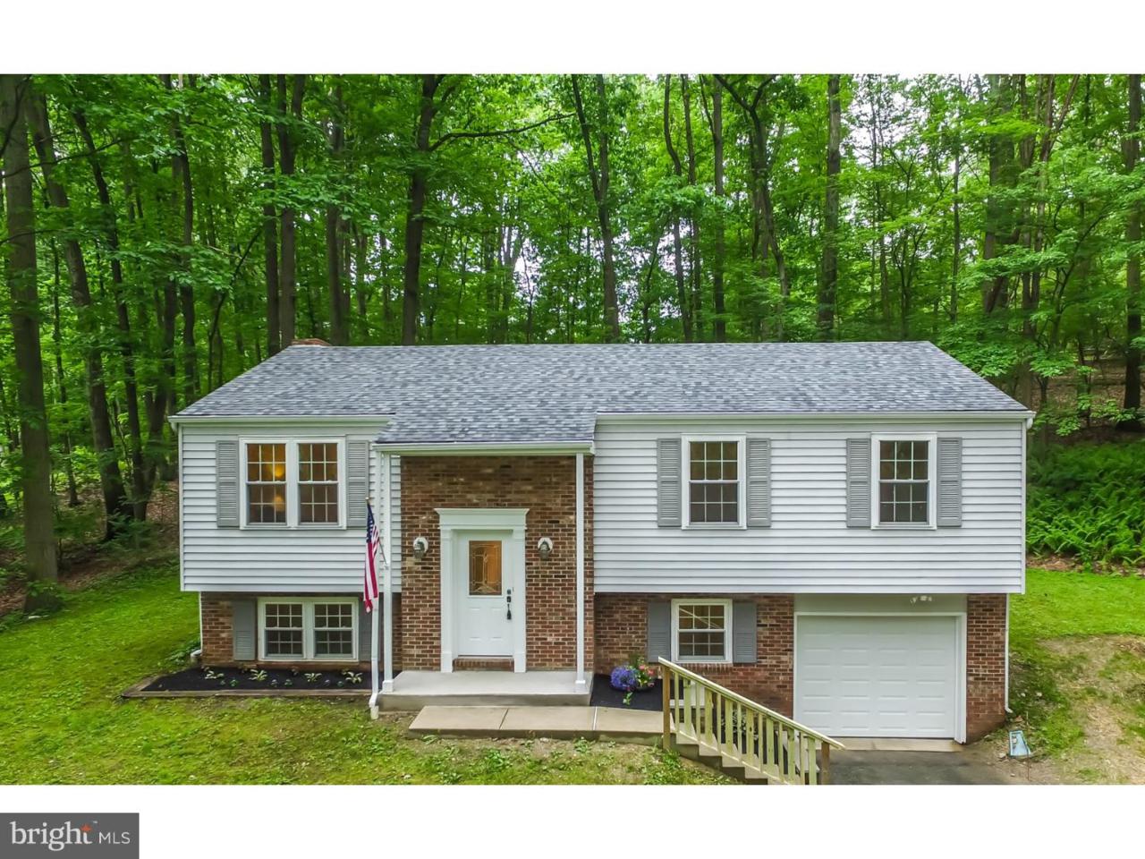 1320 Shadyside Road - Photo 1