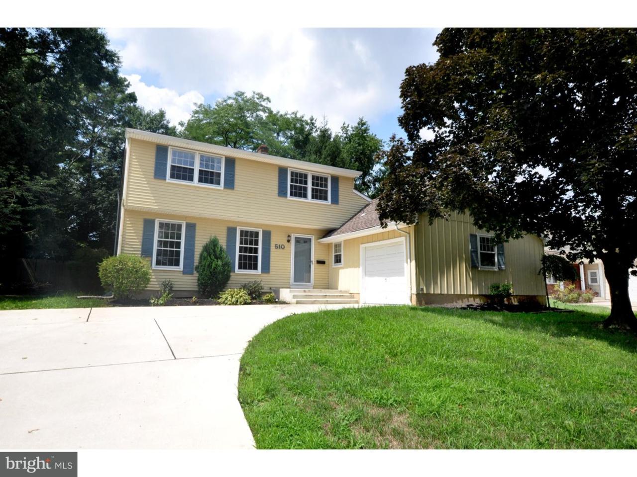 510 Brentwood Drive - Photo 1