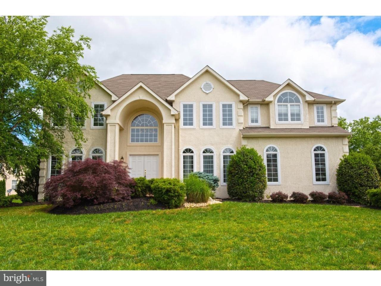 8 Hunters Creek Circle - Photo 1