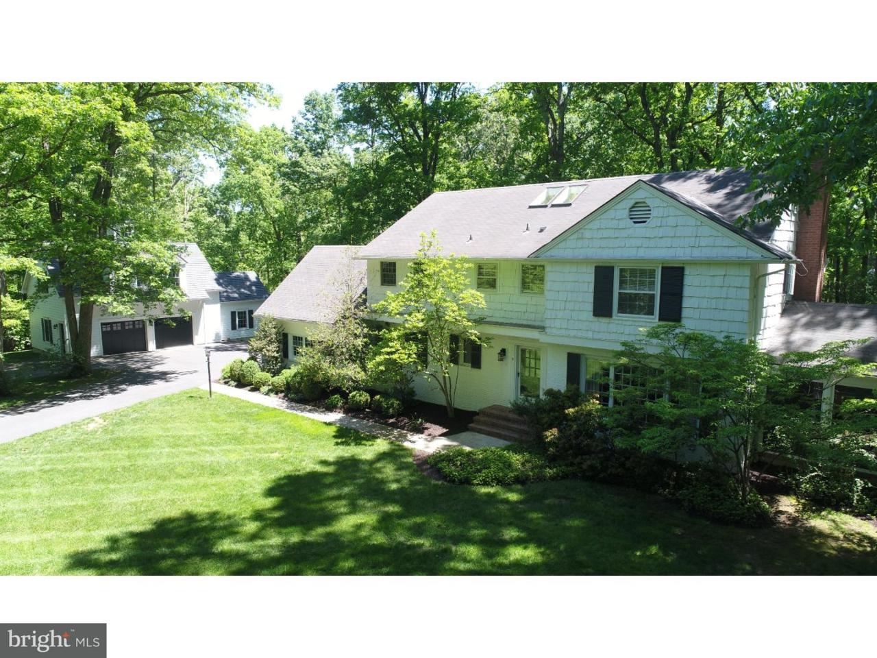 9 Fairway Drive - Photo 1