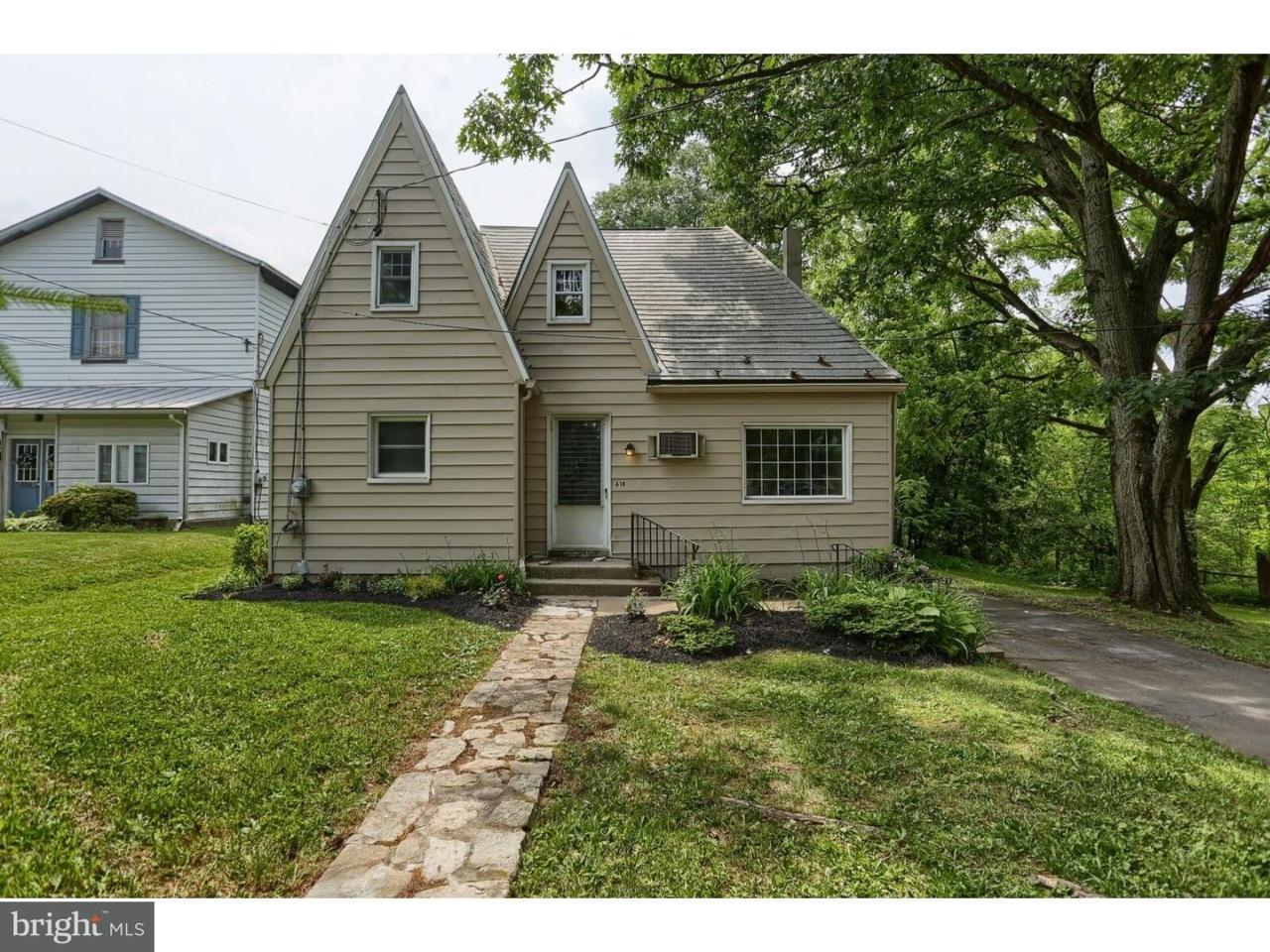610 Main Street - Photo 1