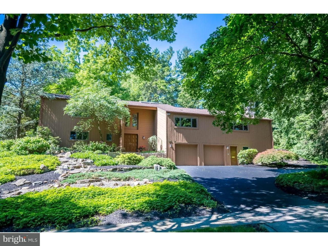 520 Campus Road - Photo 1