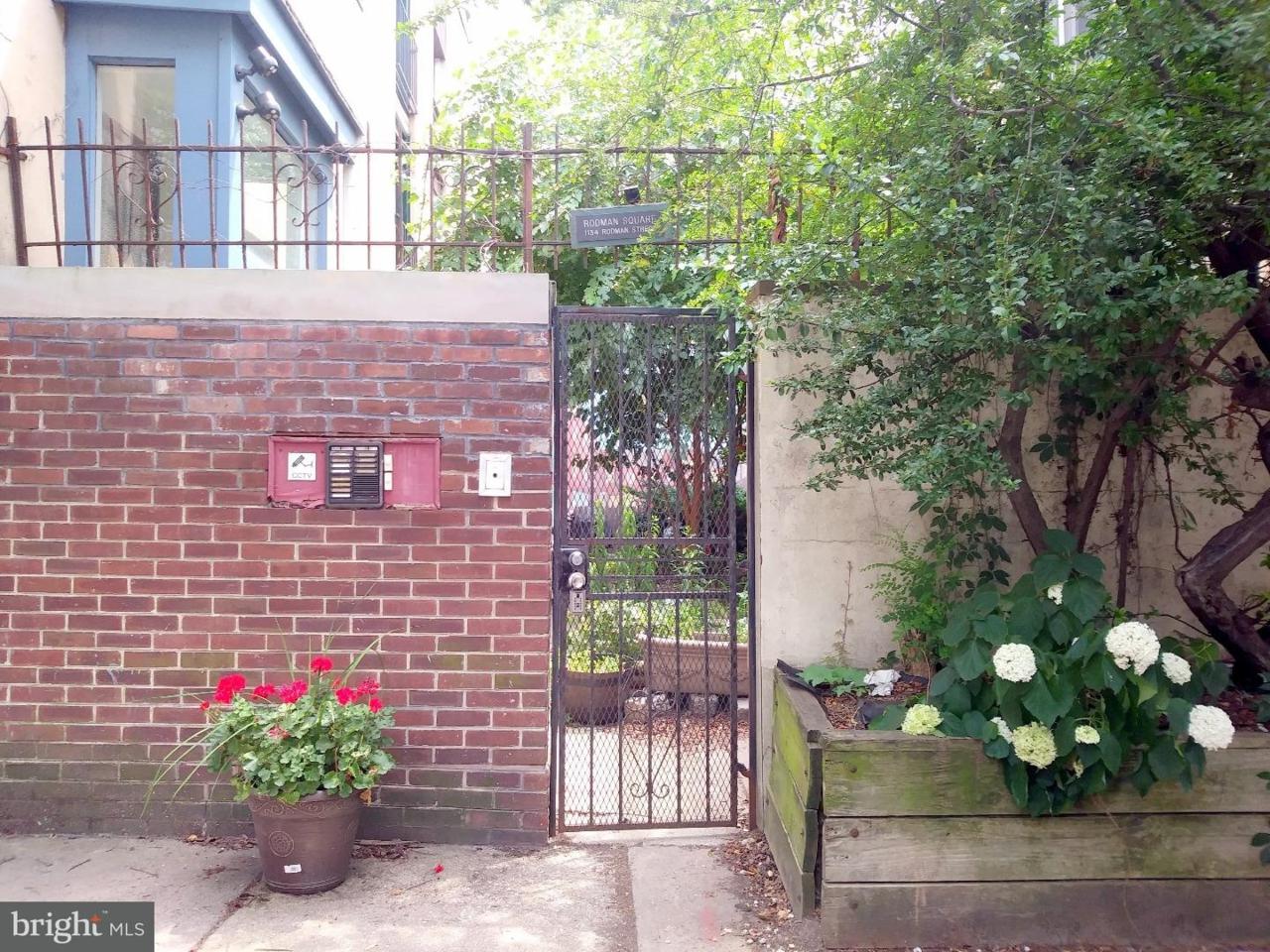 1134 Rodman Street - Photo 1