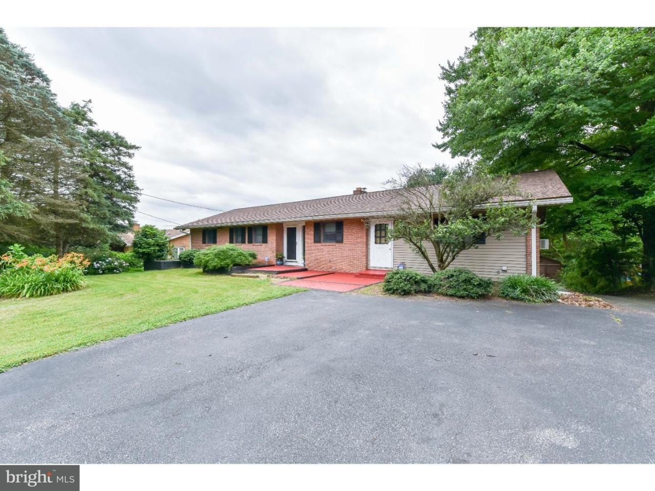 1205 Nottingham Road - Photo 1