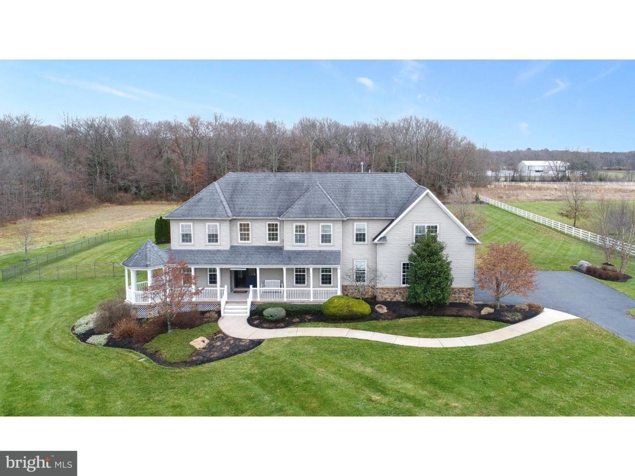 12 Saddlebury Court - Photo 1