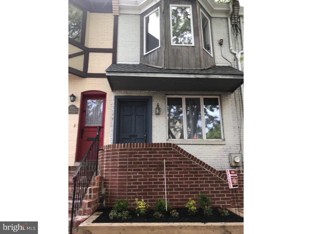 1303 Scott Street - Photo 1