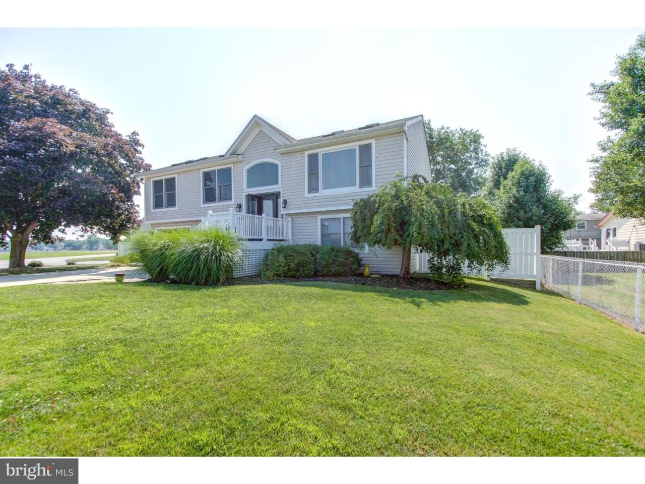 106 Riviera Drive - Photo 1
