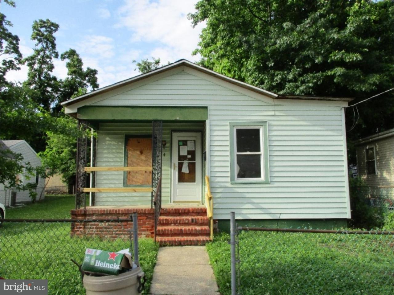 74 Packard Avenue - Photo 1