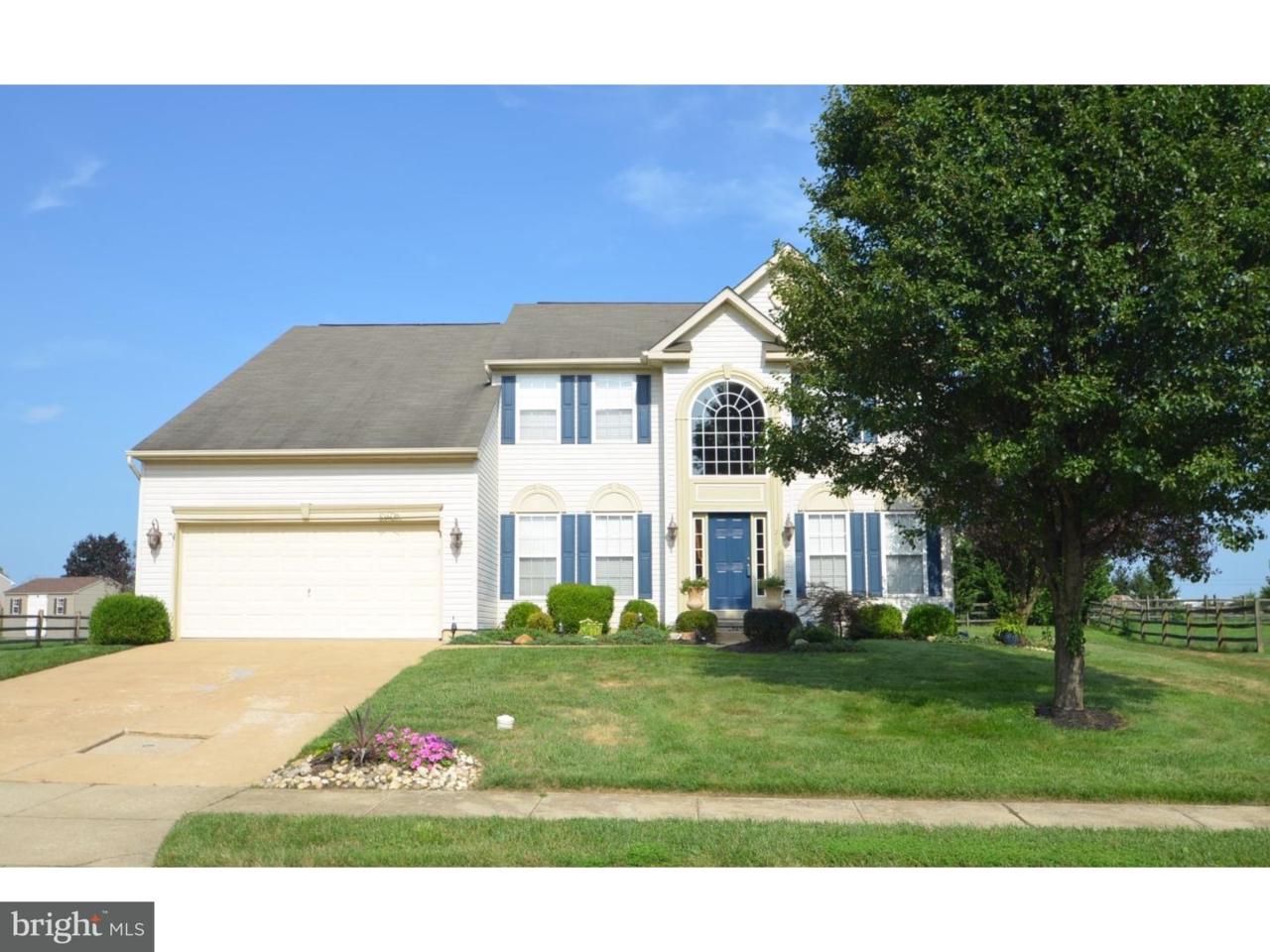 219 Labrador Lane - Photo 1