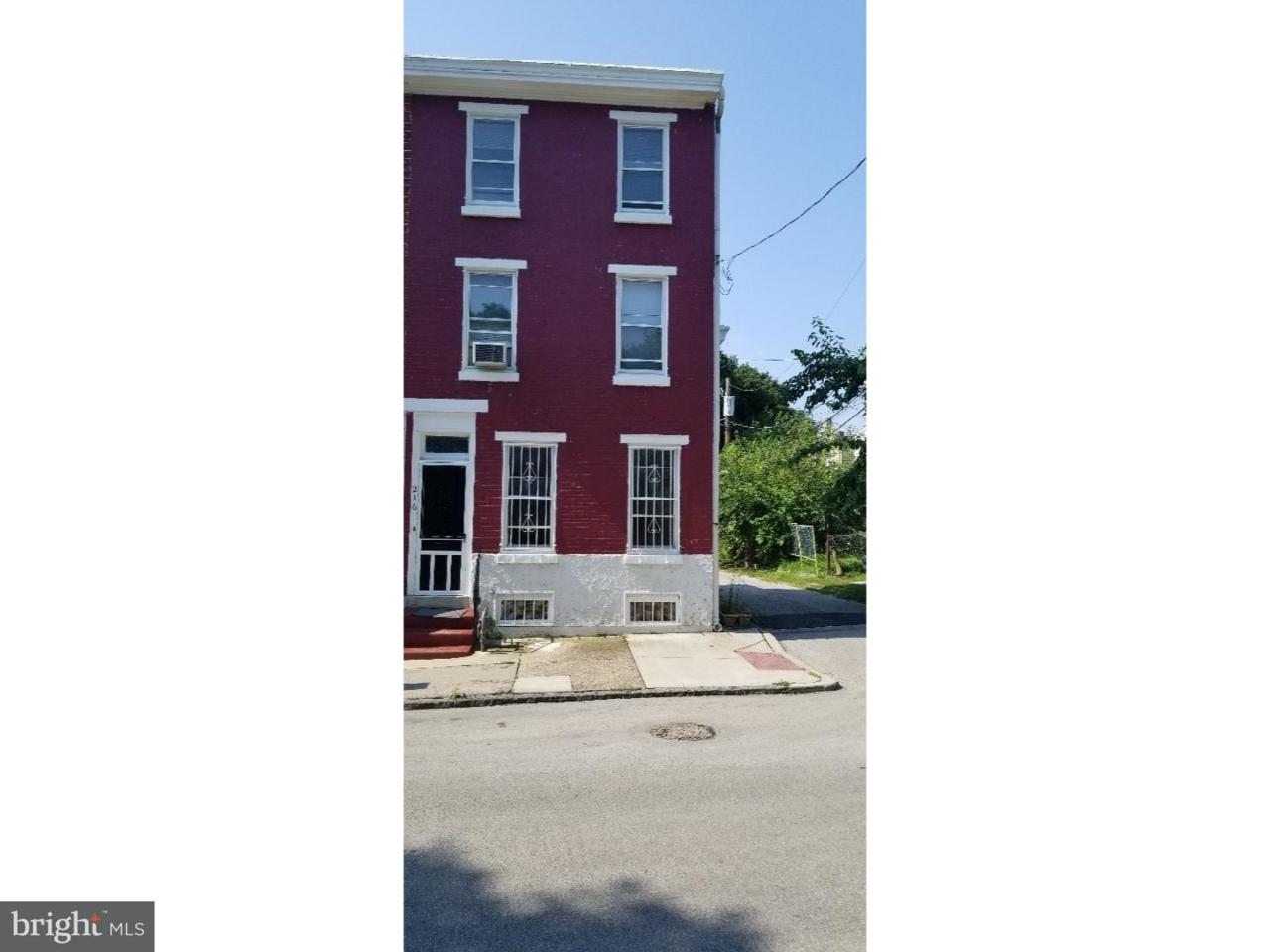 216 Minor Street - Photo 1