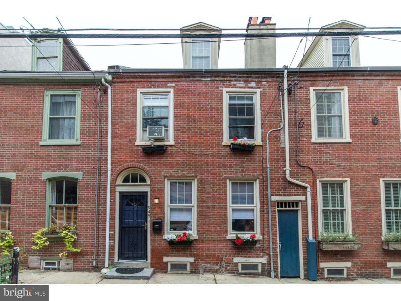 945 Lawrence Street - Photo 1