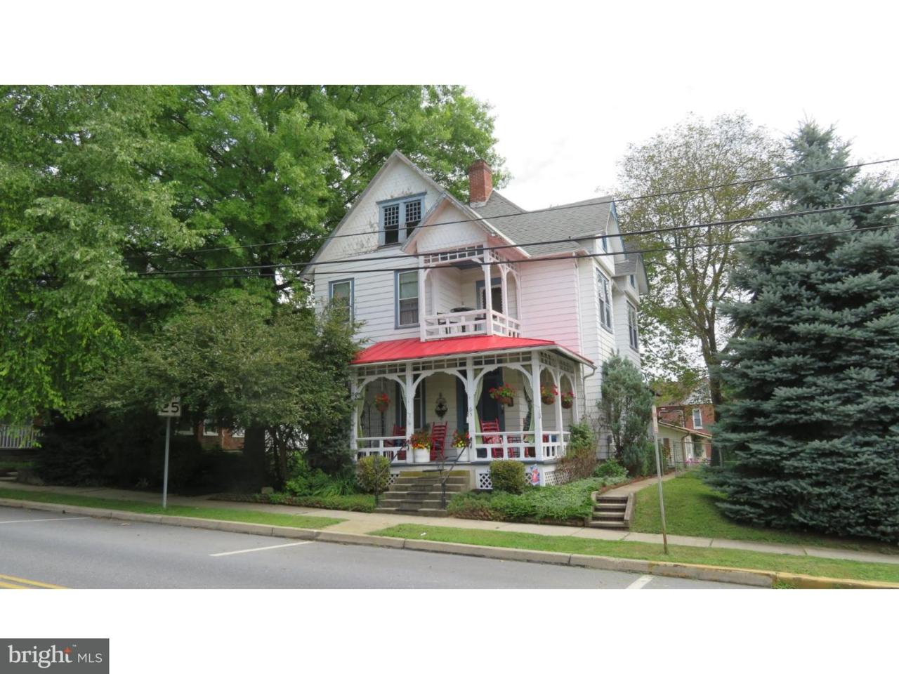 65 Woodrow Avenue - Photo 1