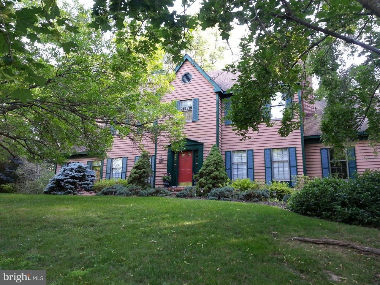 7 Anne Marie Drive - Photo 1