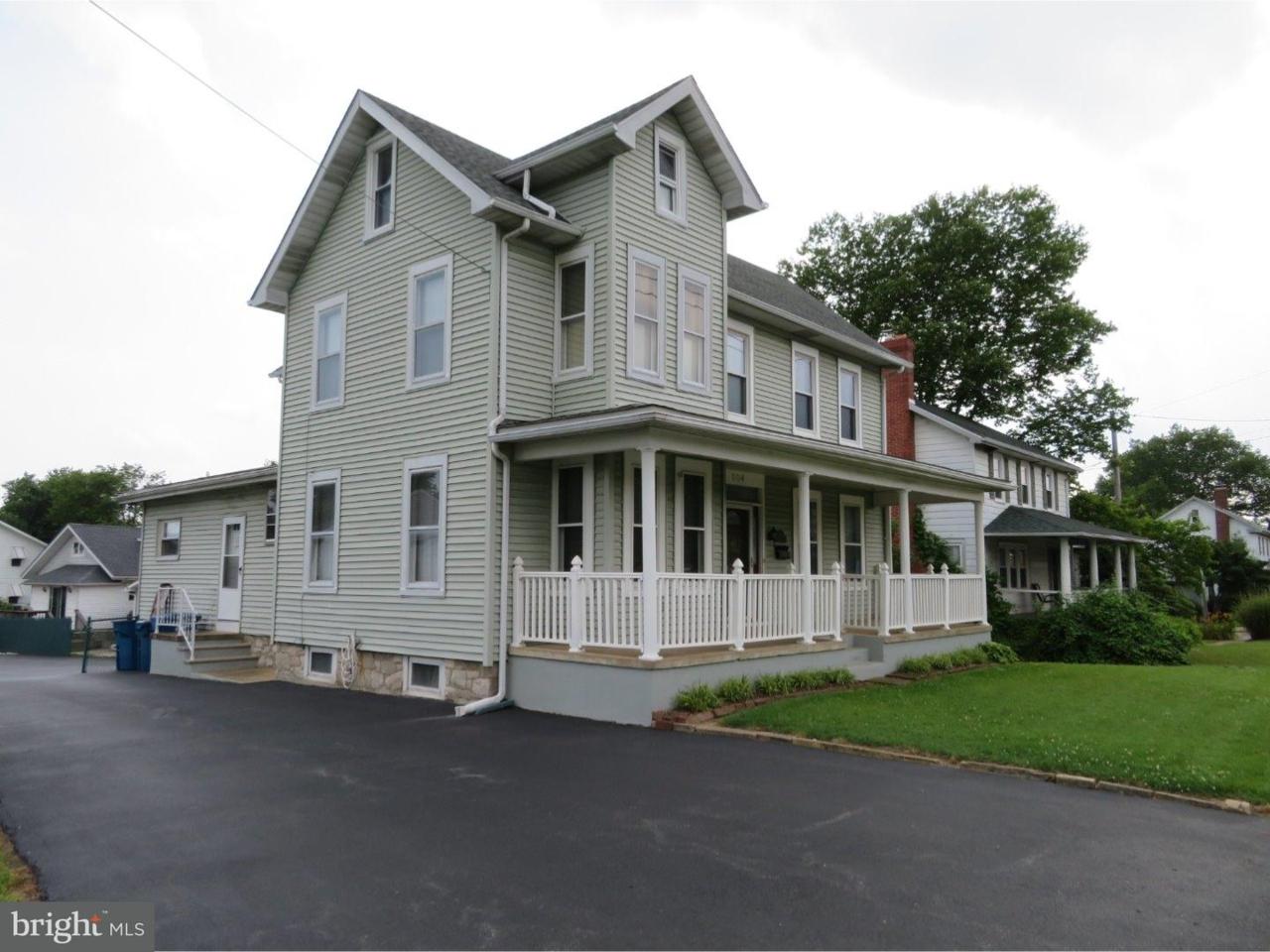 504 Newport Pike - Photo 1