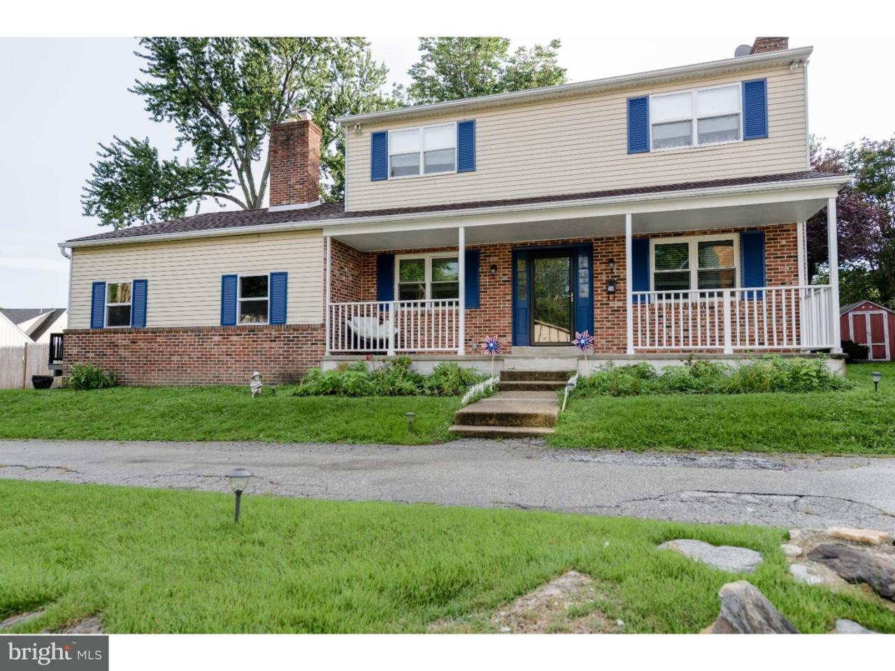 25 Princeton Avenue - Photo 1