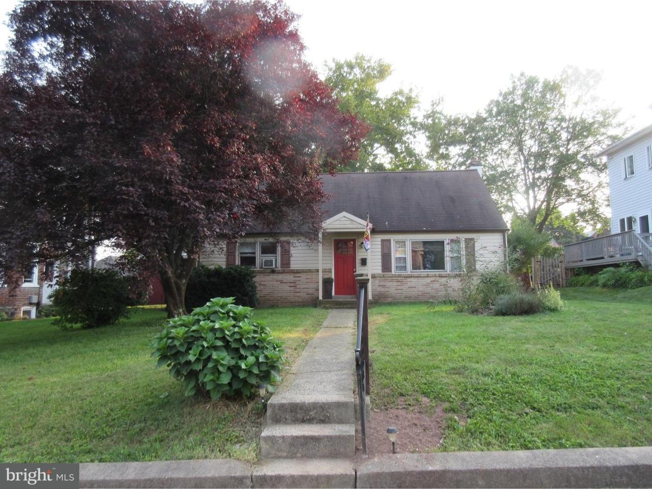 516 Vine Street - Photo 1