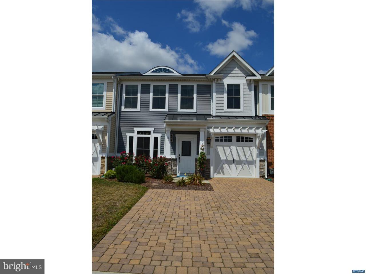 321 Samantha Drive - Photo 1