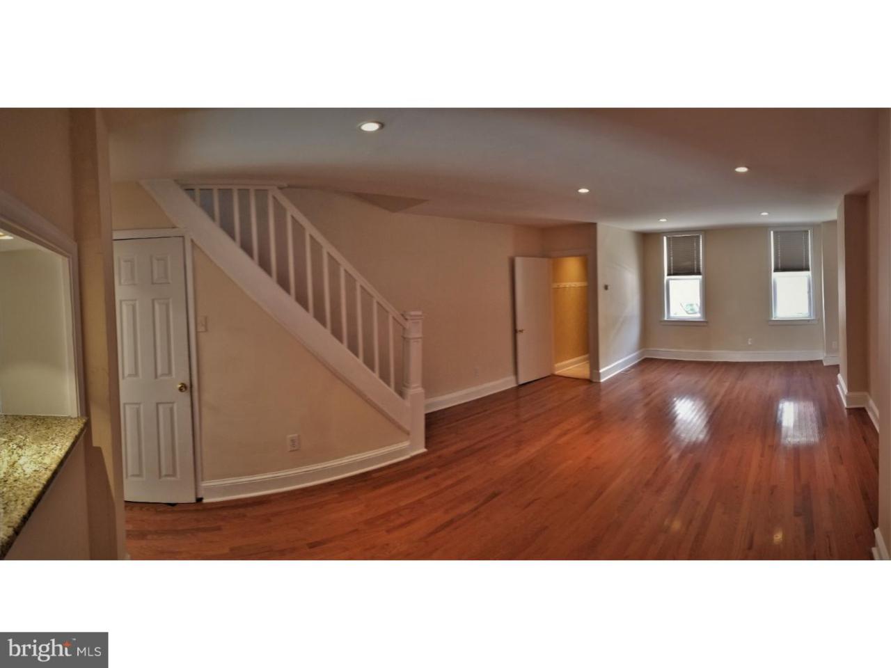 2604 Catharine Street - Photo 1