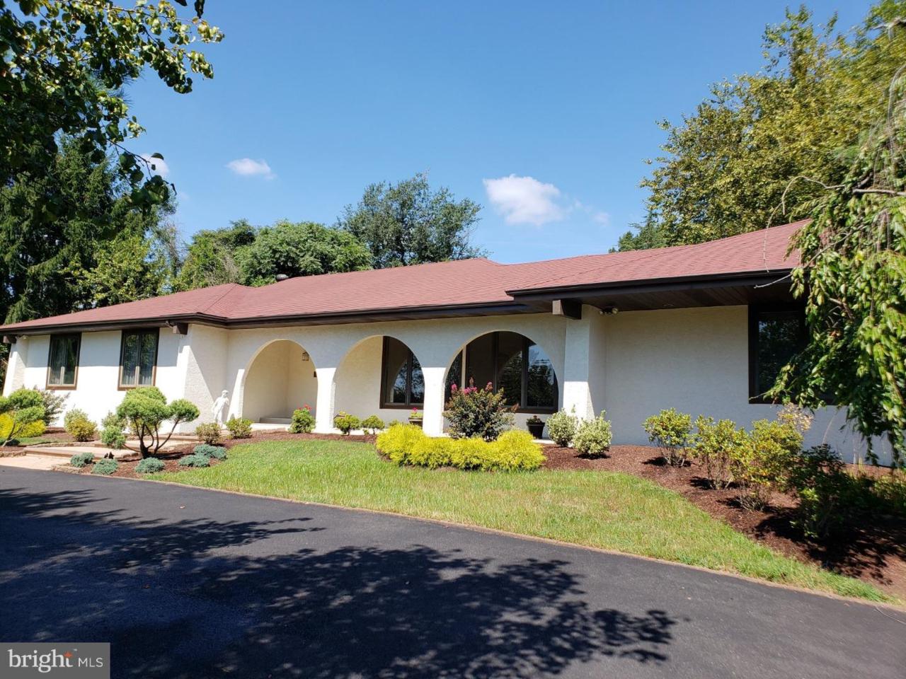 52 Dover Avenue - Photo 1