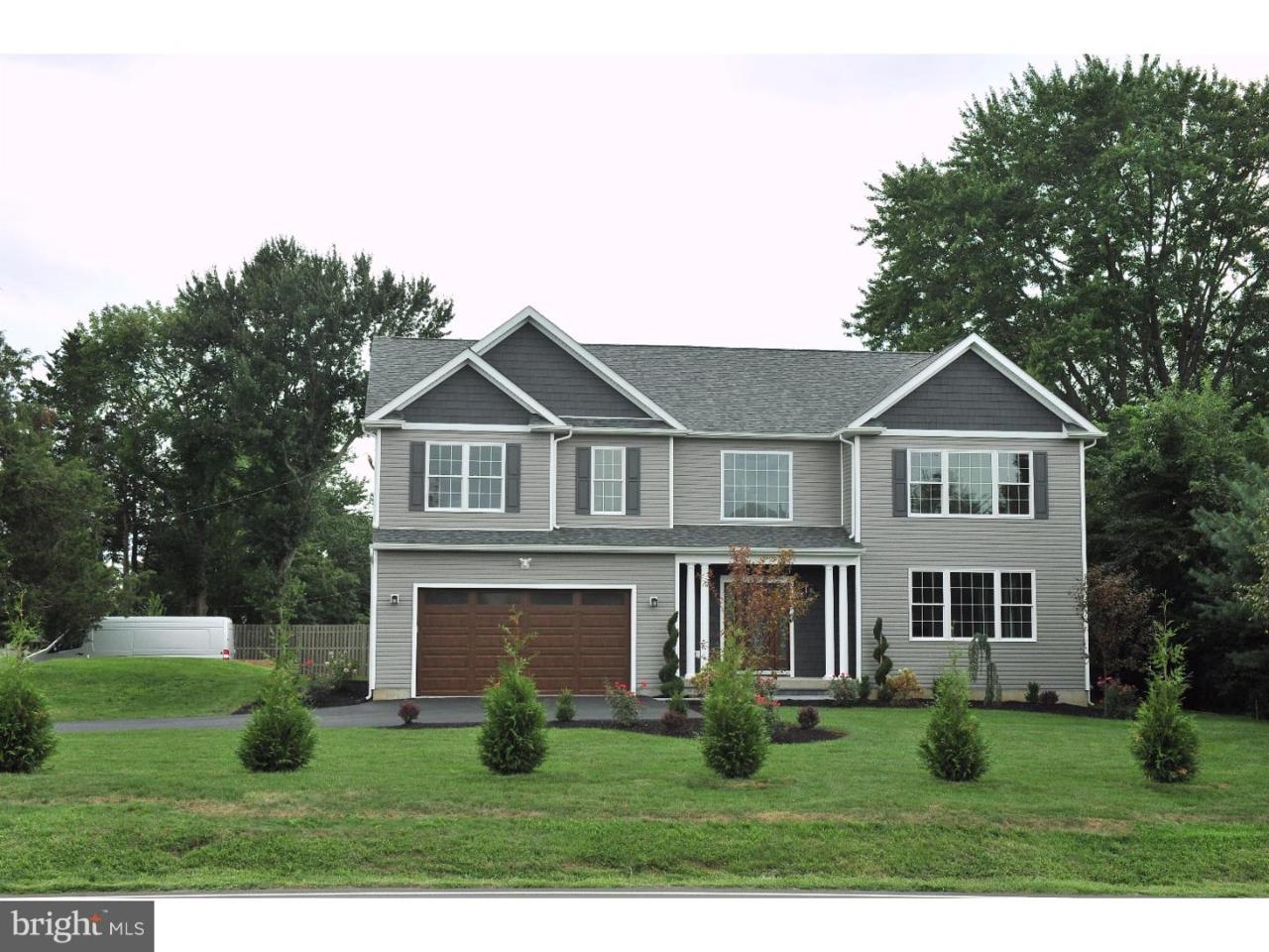1290 Newtown Road - Photo 1
