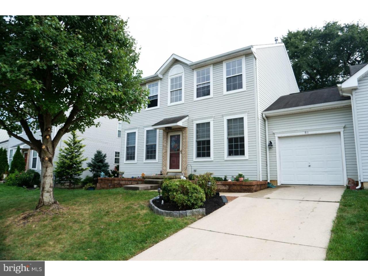 61 Amara Lane - Photo 1