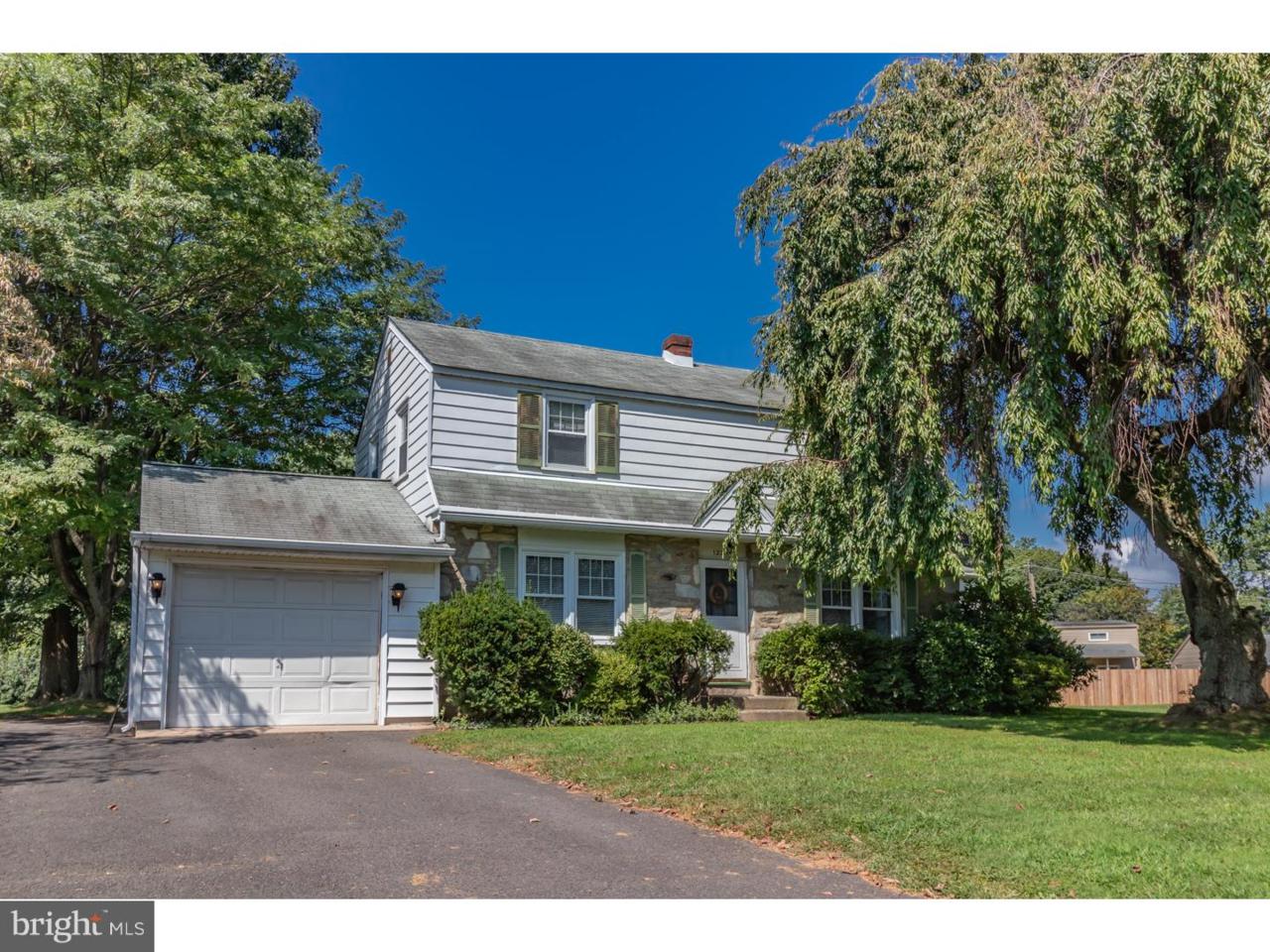 1228 Cambridge Road - Photo 1