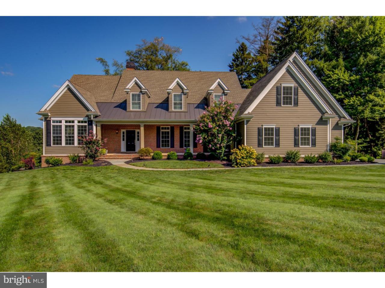 202 Arrowwood Lane - Photo 1