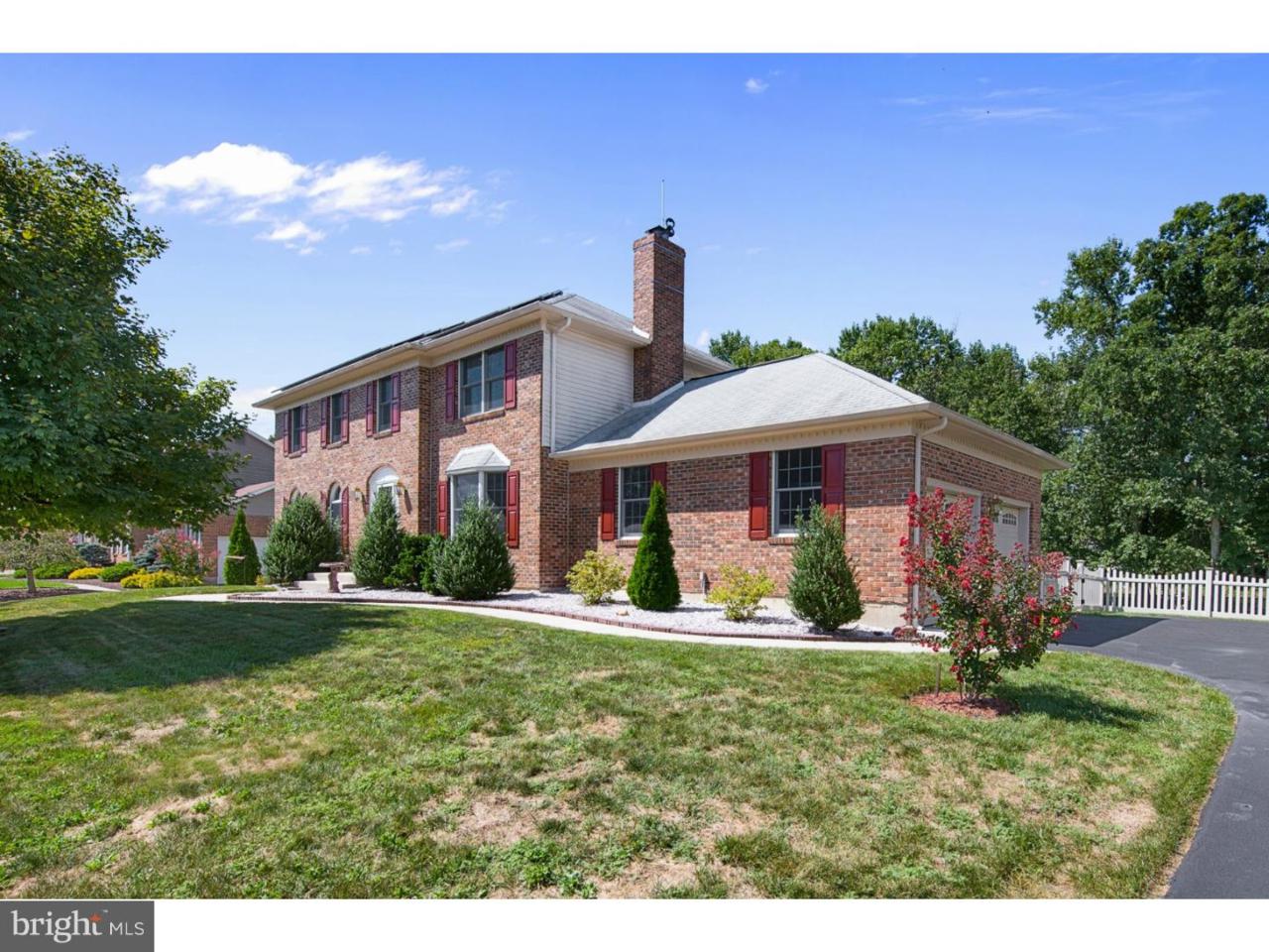 110 Matthew Drive - Photo 1