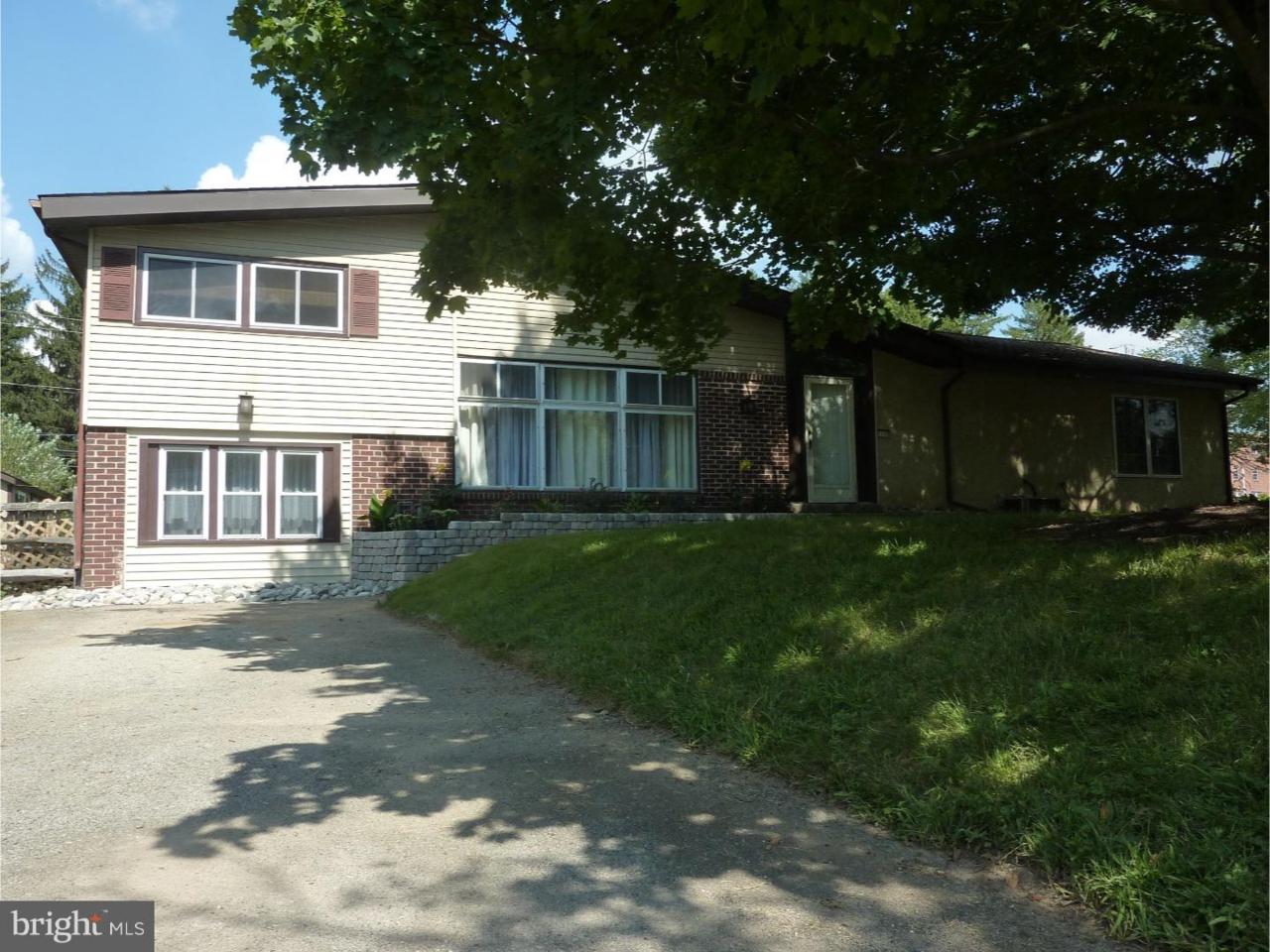 1501 Pulaski Drive - Photo 1