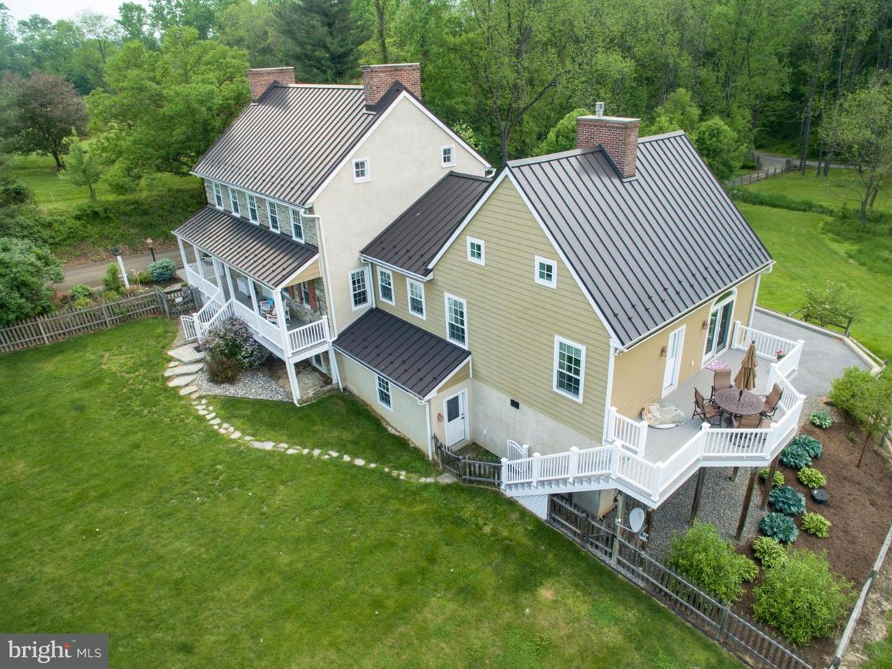 135 (LITTLE BRITAIN TWP) BROWN Road - Photo 1