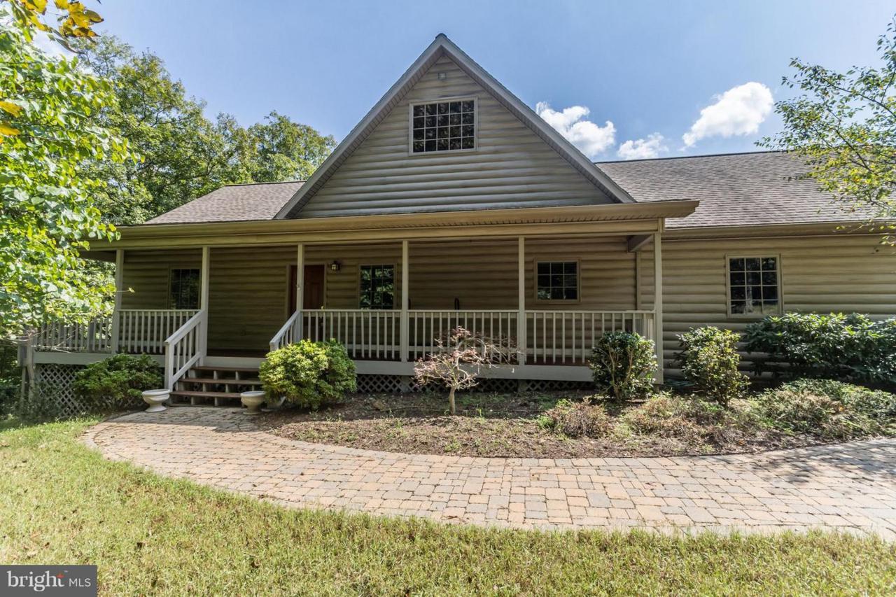 301 Patrick Place - Photo 1